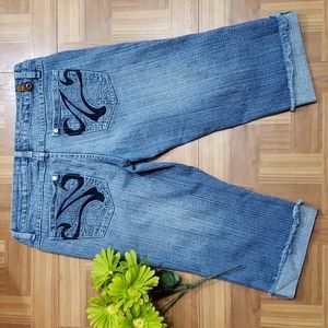 ZANDI denim capri's